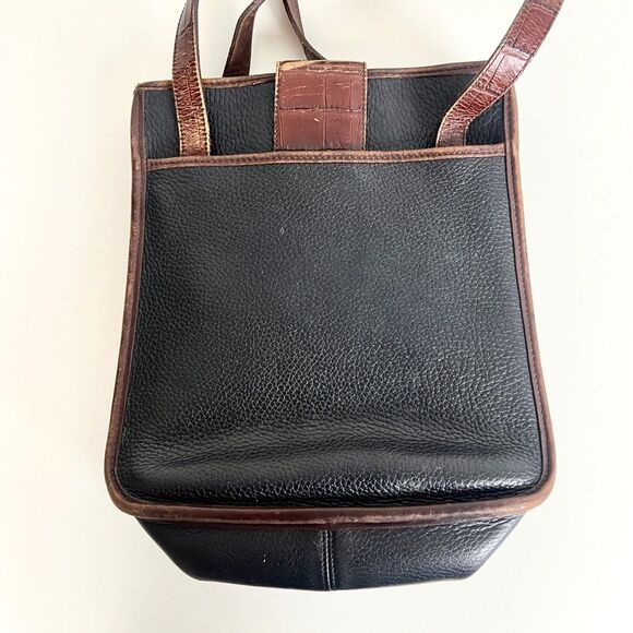 Brighton Vintage Leather Shoulder Bag with Charm - Picture 3 of 6
